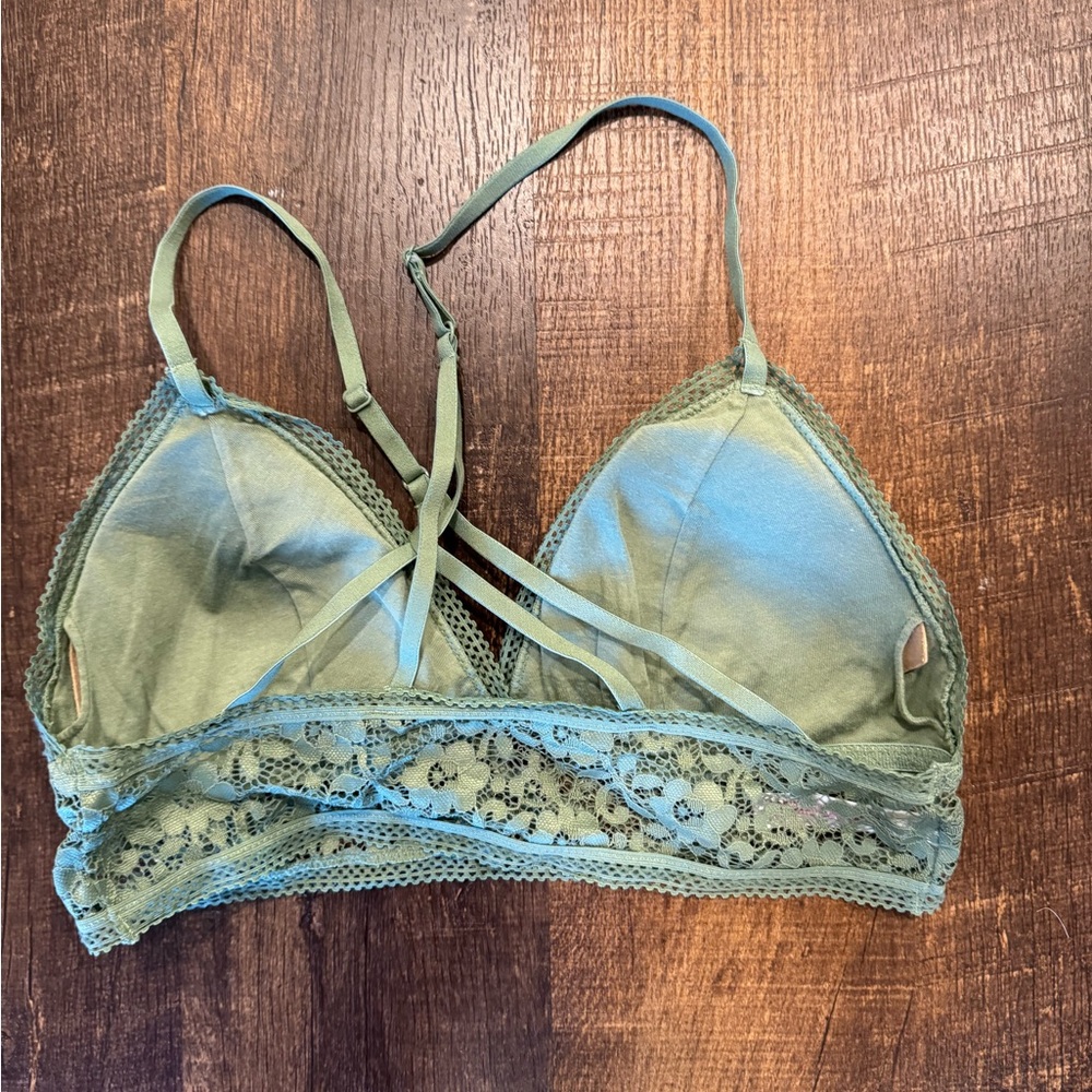 Xhilaration sage green lace bralette - Picture 2 of 3